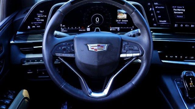 2024 Cadillac Escalade Sport