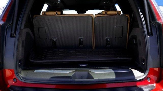 2024 Cadillac Escalade Sport
