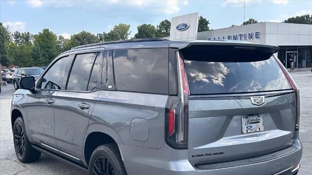 2022 Cadillac Escalade Sport