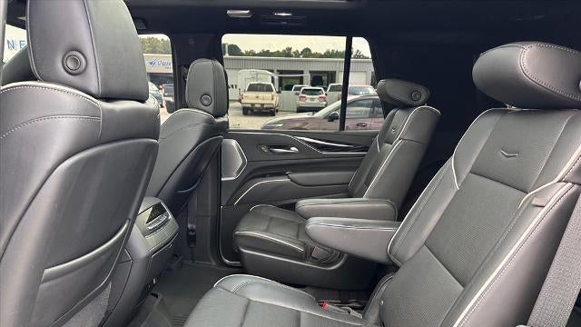 2022 Cadillac Escalade Sport