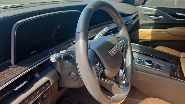 2023 Cadillac Escalade Sport