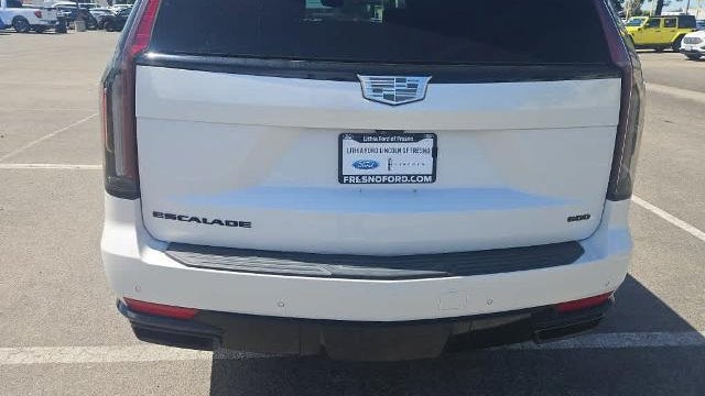 2023 Cadillac Escalade Sport