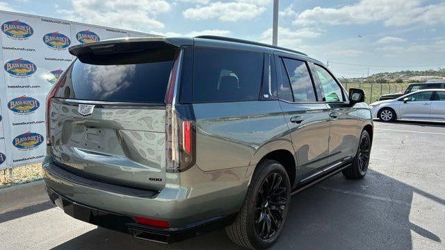 2024 Cadillac Escalade Sport