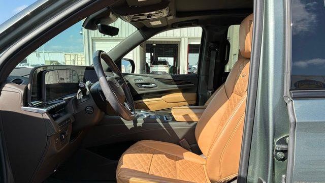 2024 Cadillac Escalade Sport