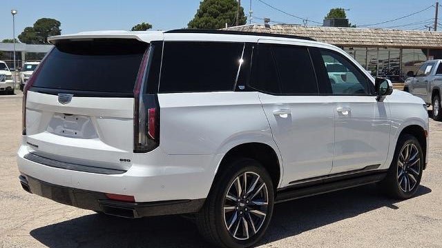 2022 Cadillac Escalade Sport