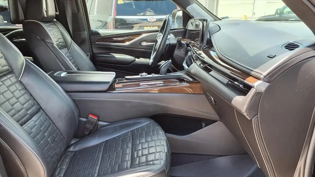 2021 Cadillac Escalade Sport Platinum