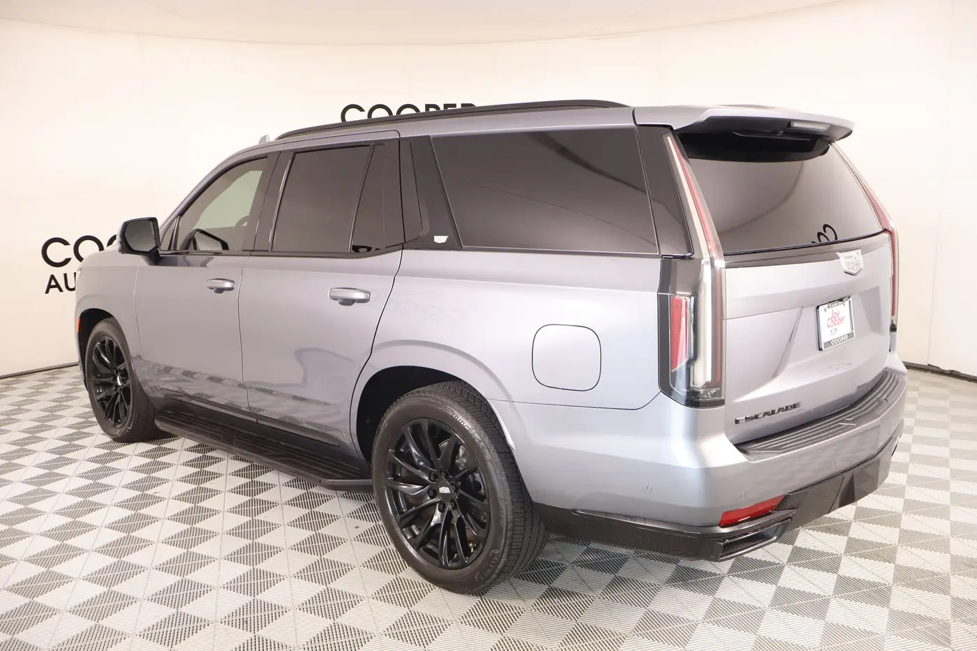 2021 Cadillac Escalade - $57,497