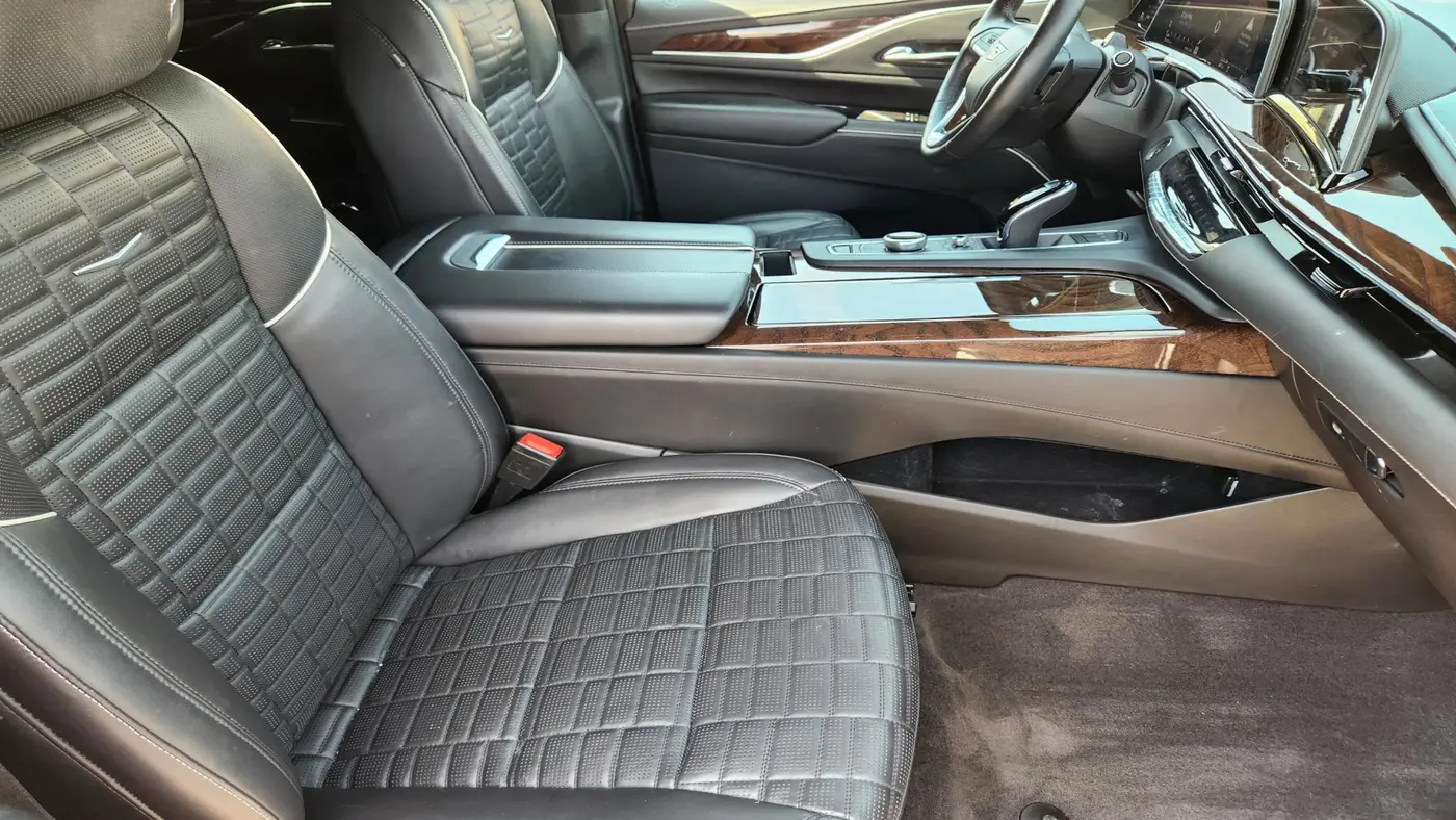 2022 Cadillac Escalade Sport Platinum