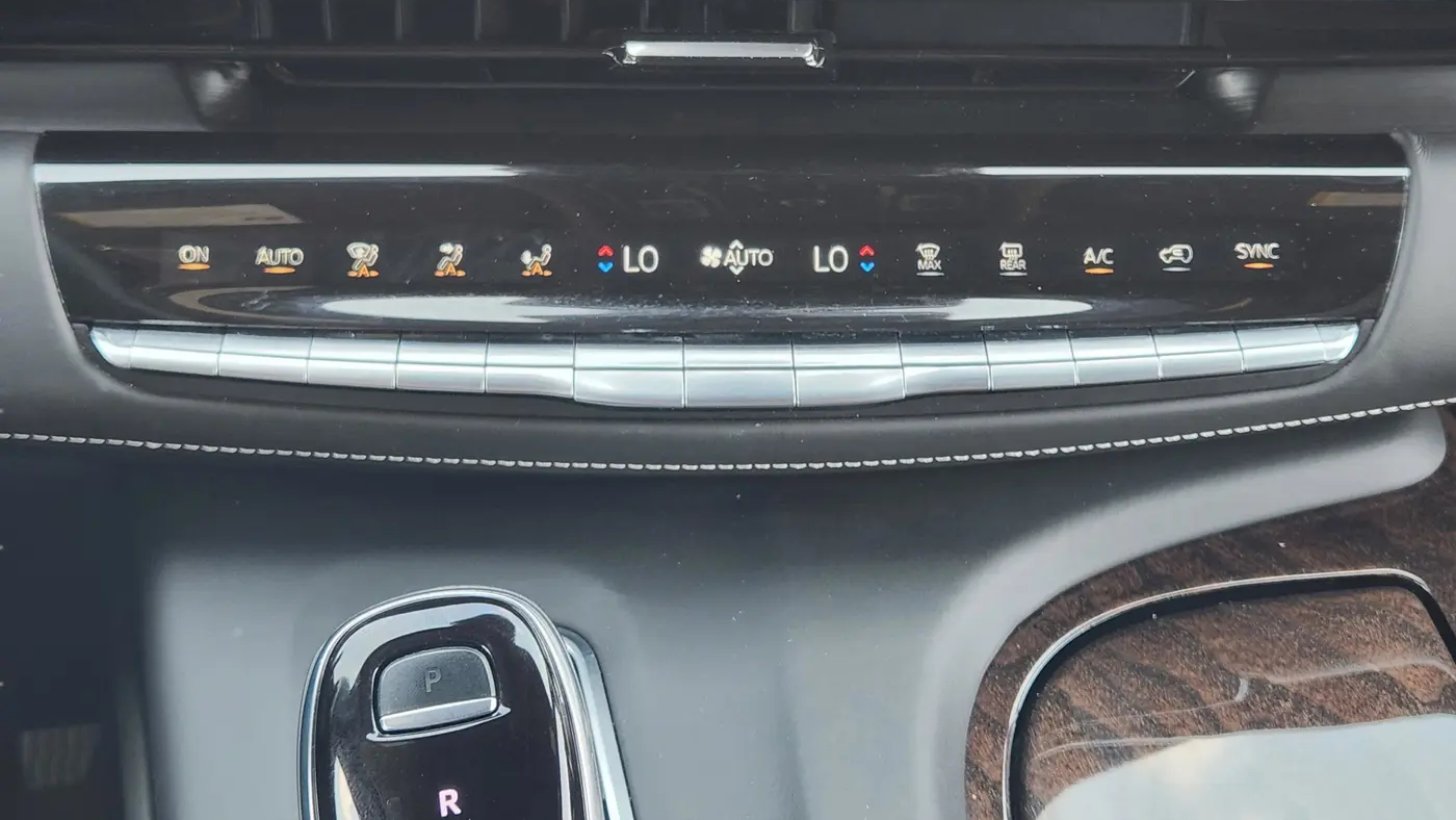 2022 Cadillac Escalade Sport Platinum