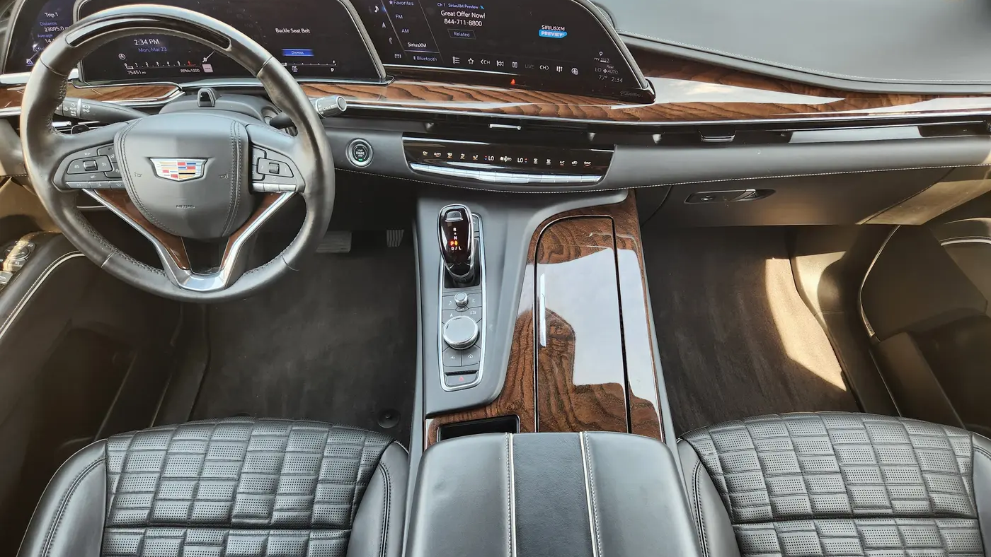 2022 Cadillac Escalade Sport Platinum