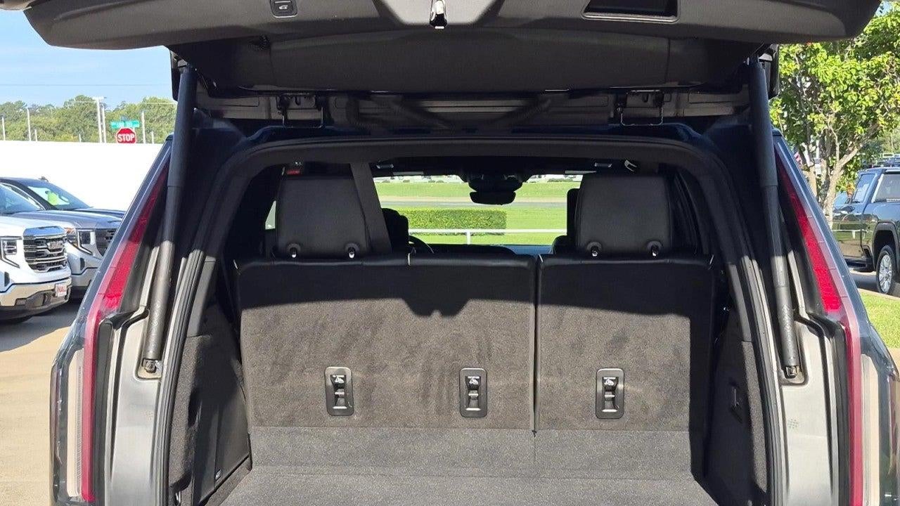 2023 Cadillac Escalade Sport Platinum