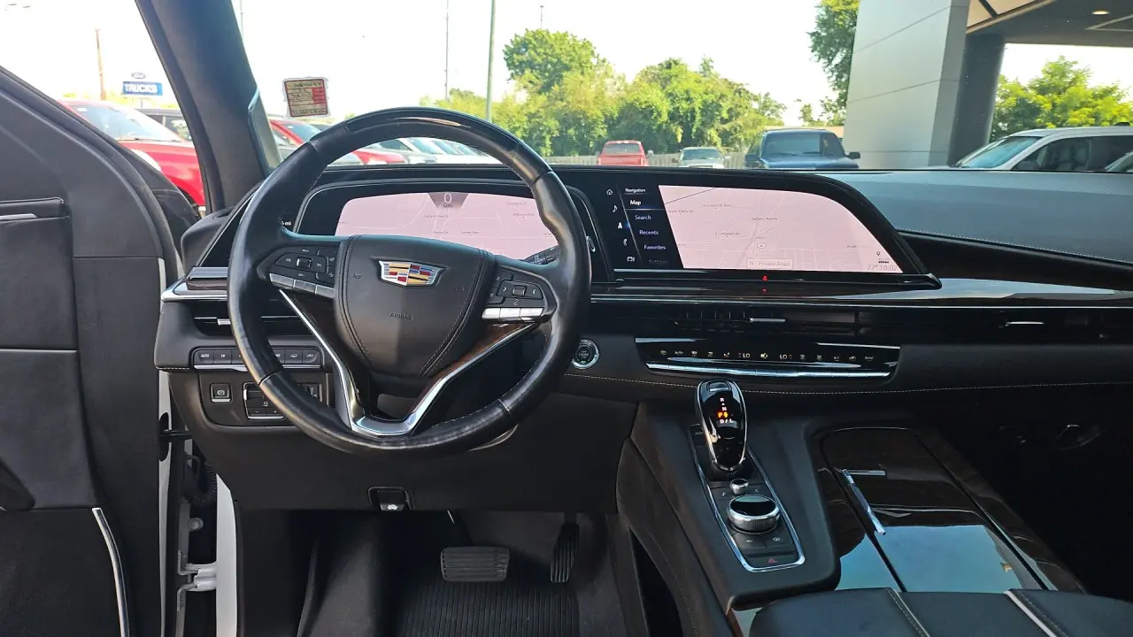 2023 Cadillac Escalade Sport Platinum