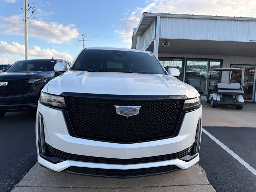 2021 Cadillac Escalade - $55,499