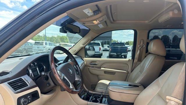 2011 Cadillac Escalade ESV Luxury
