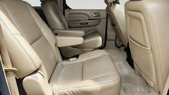 2011 Cadillac Escalade ESV Luxury