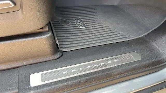 2023 Cadillac Escalade-V Base