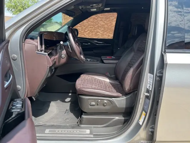 2023 Cadillac Escalade - $109,217