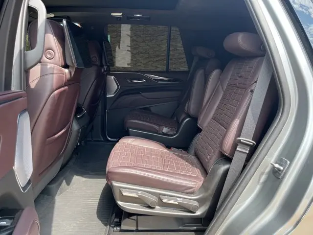 2023 Cadillac Escalade - $109,217
