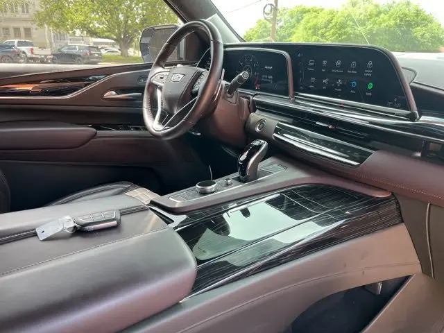 2023 Cadillac Escalade - $109,217
