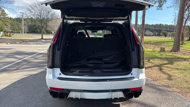 2023 Cadillac Escalade-V Base