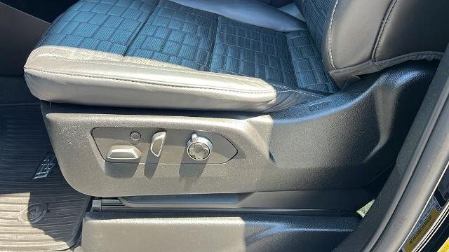 2023 Cadillac Escalade-V Base