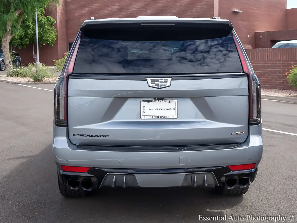 2024 Cadillac Escalade - $115,498