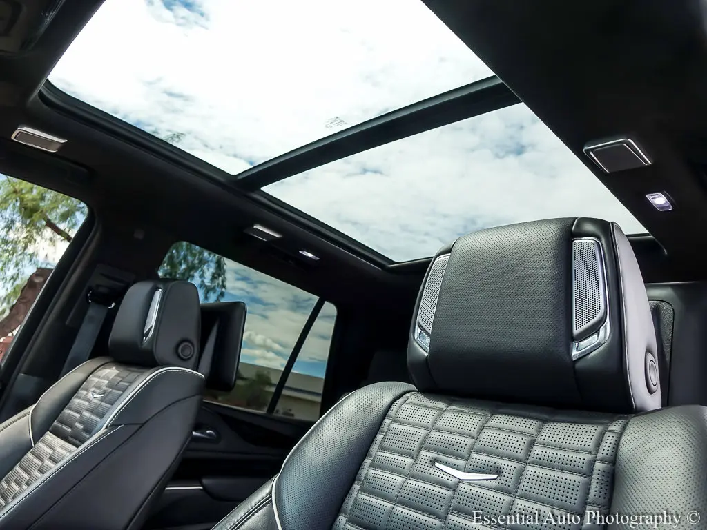 2024 Cadillac Escalade - $115,498