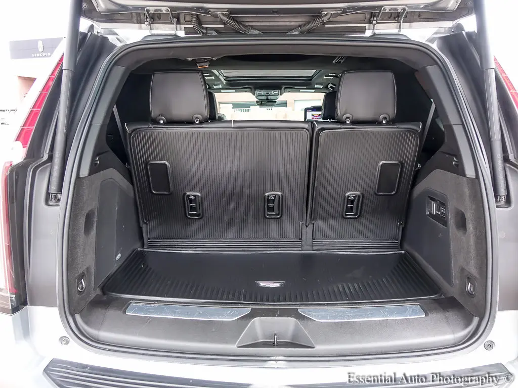 2024 Cadillac Escalade - $115,498