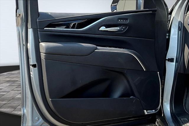 2024 Cadillac Escalade - $136,024