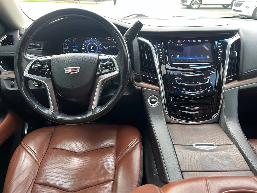 2018 Cadillac Escalade - $21,001