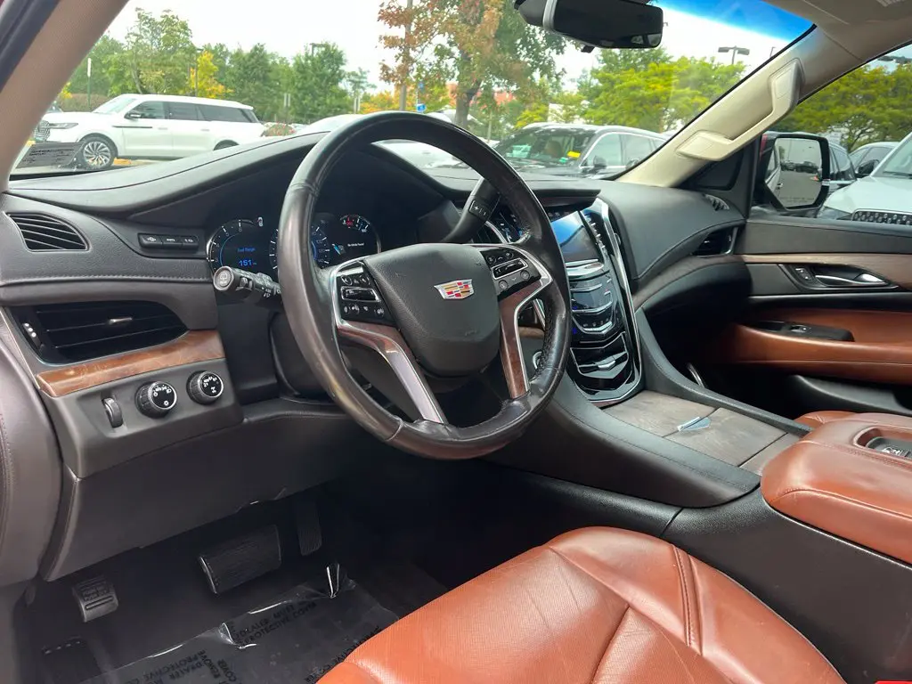 2018 Cadillac Escalade - $21,001