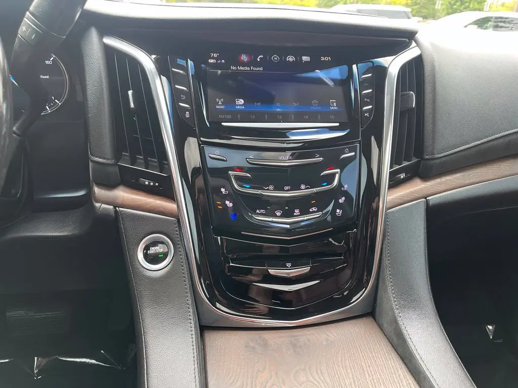2018 Cadillac Escalade - $21,001