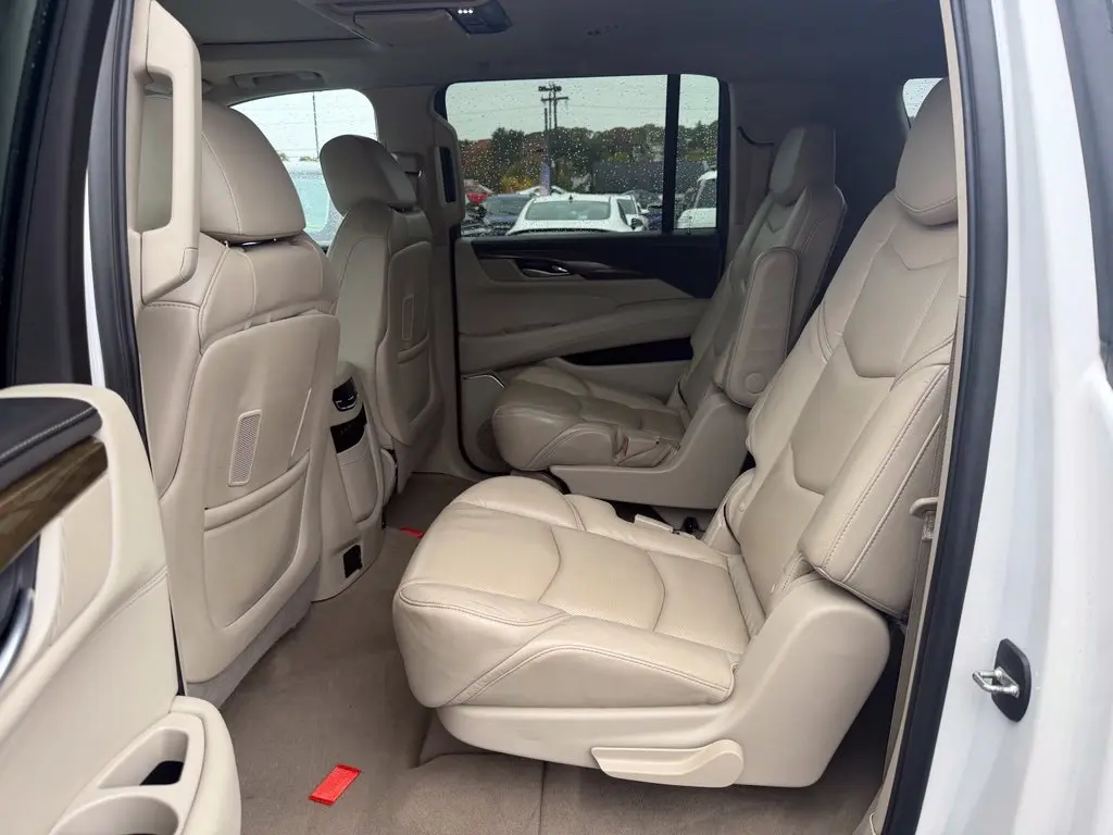 2020 Cadillac Escalade - $30,991