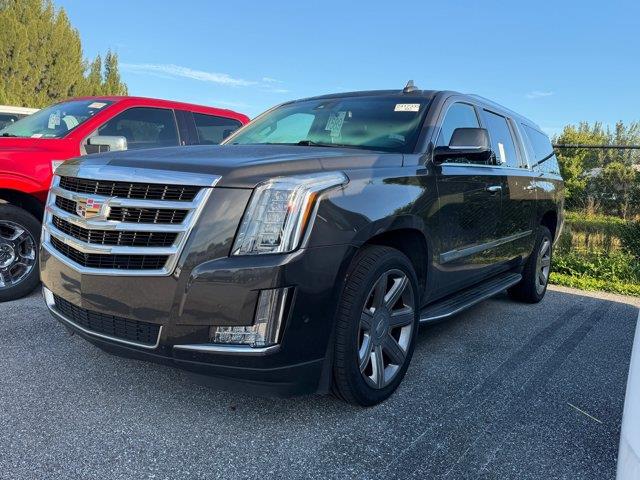 2020 Cadillac Escalade - $29,900