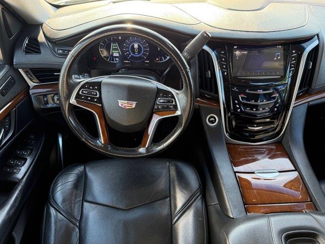 2020 Cadillac Escalade - $29,900