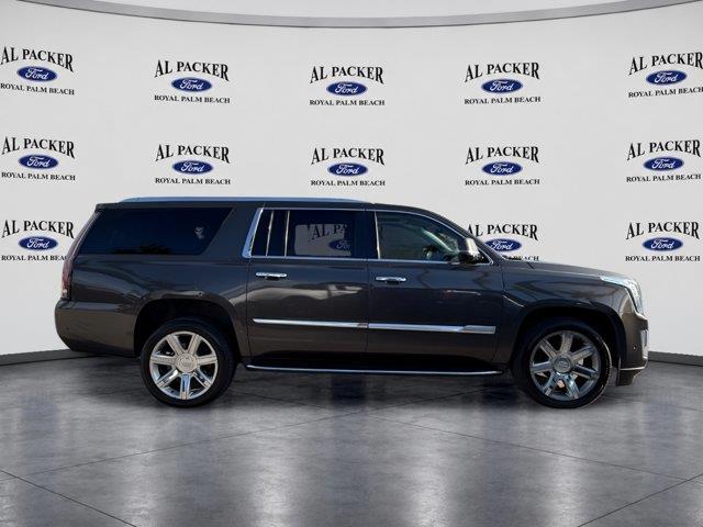 2020 Cadillac Escalade - $29,900