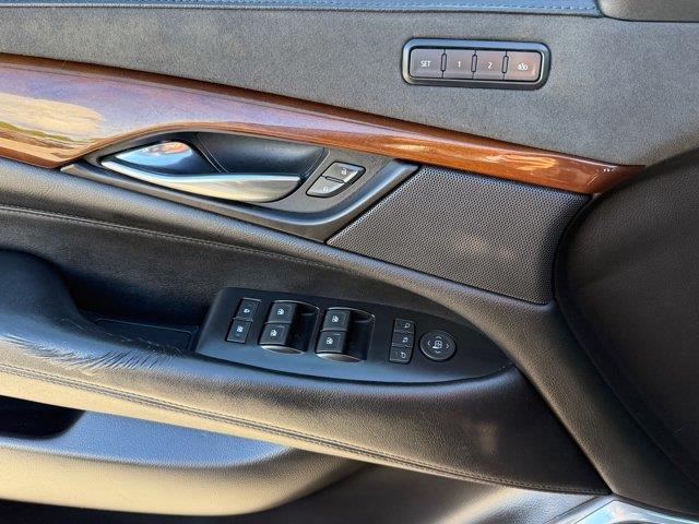 2020 Cadillac Escalade - $29,900