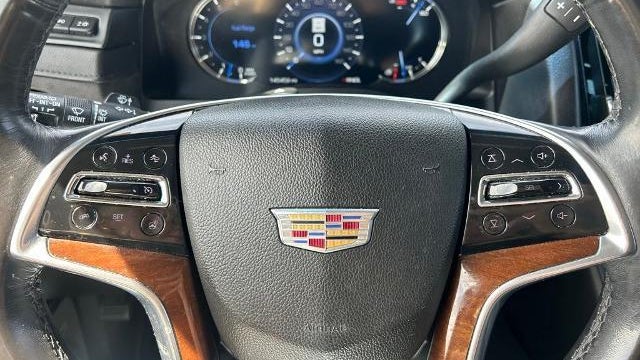 2018 Cadillac Escalade ESV Luxury