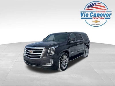 2018 Cadillac Escalade ESV 4X4 Luxury 4DR SUV