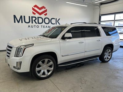 2019 Cadillac Escalade ESV 4X4 Luxury 4DR SUV