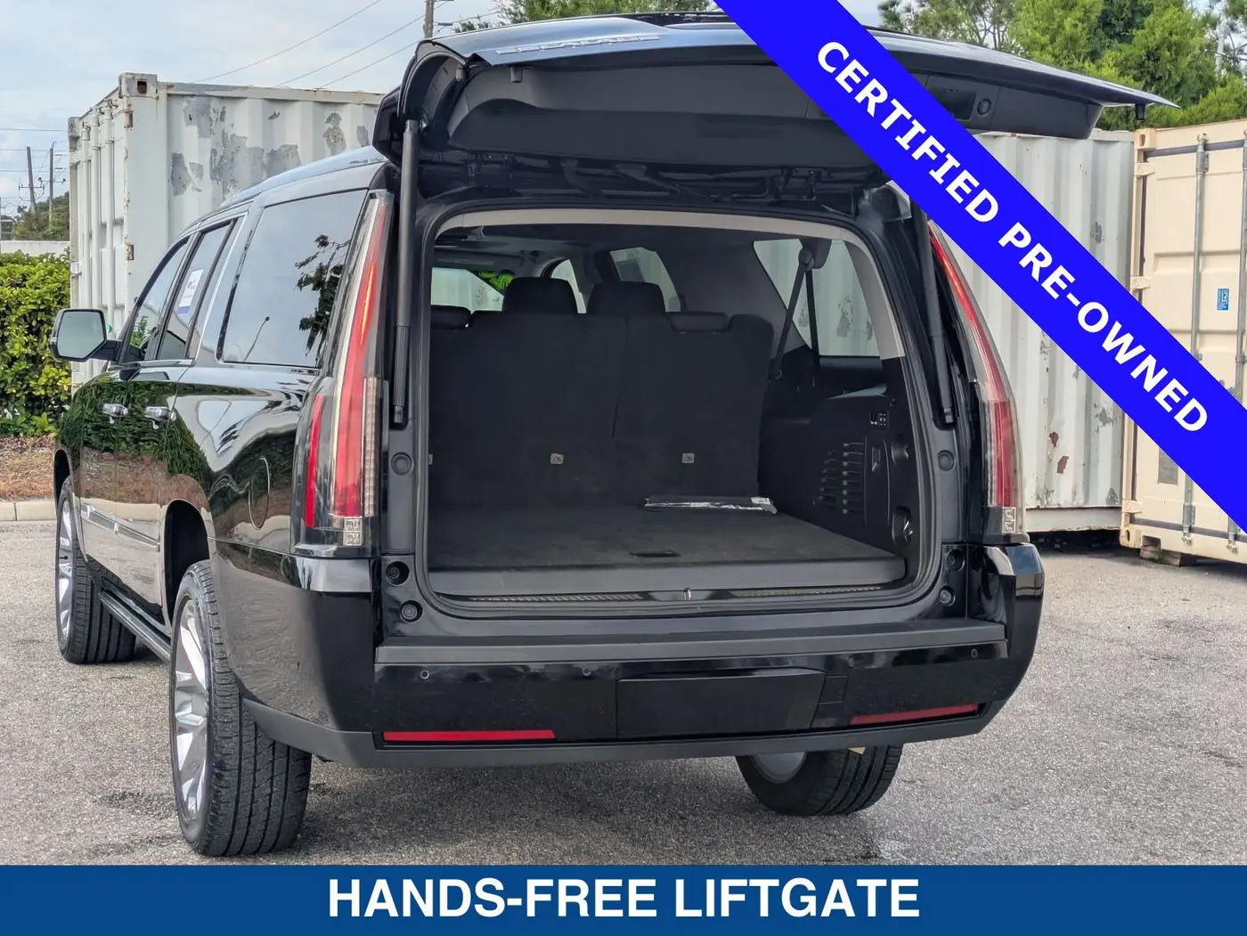 2020 Cadillac Escalade - $42,899