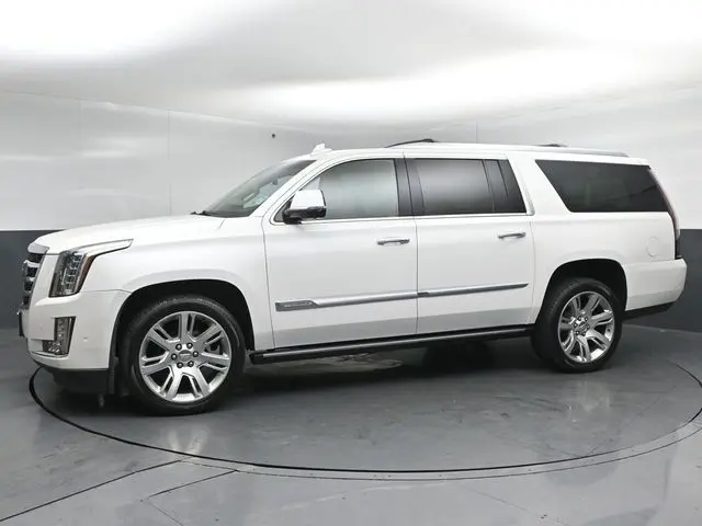 2018 Cadillac Escalade - $25,999
