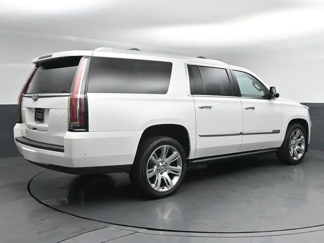 2018 Cadillac Escalade - $25,999