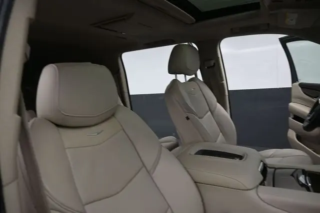 2018 Cadillac Escalade - $25,999