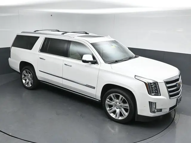 2018 Cadillac Escalade - $25,999
