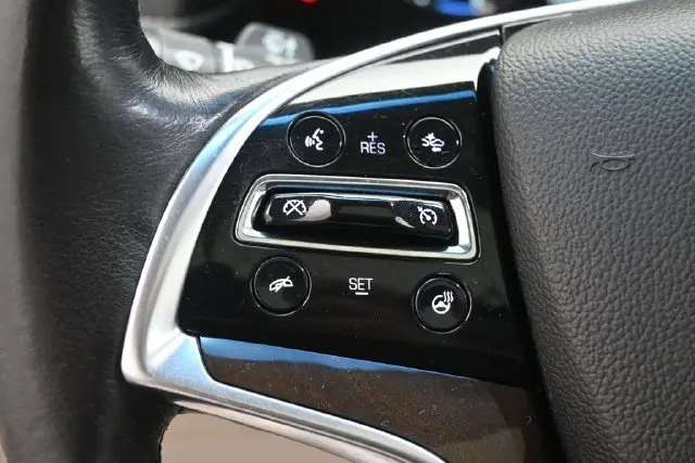 2018 Cadillac Escalade - $25,750