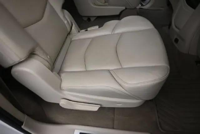 2018 Cadillac Escalade - $25,750