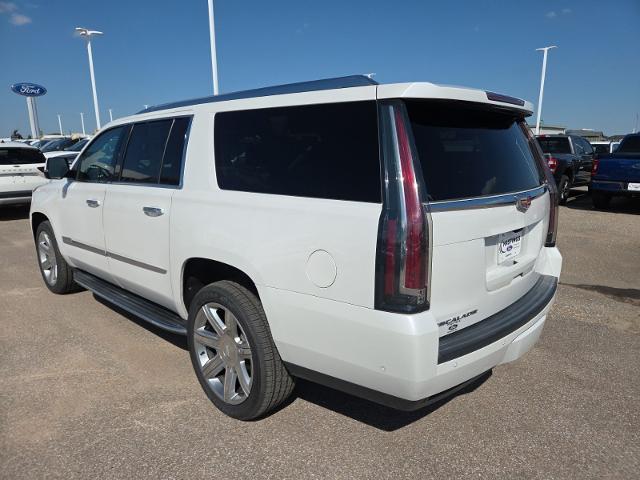 2020 Cadillac Escalade - $35,981