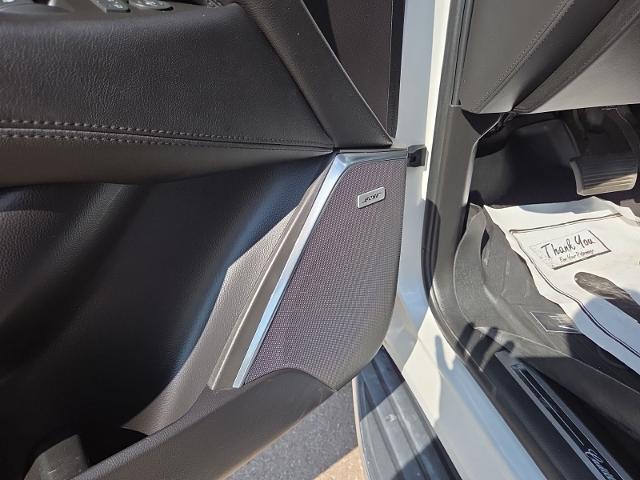 2020 Cadillac Escalade - $35,981