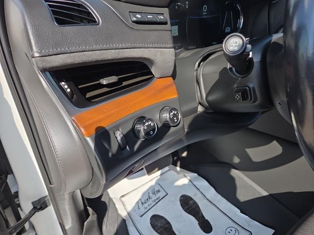2020 Cadillac Escalade - $35,981